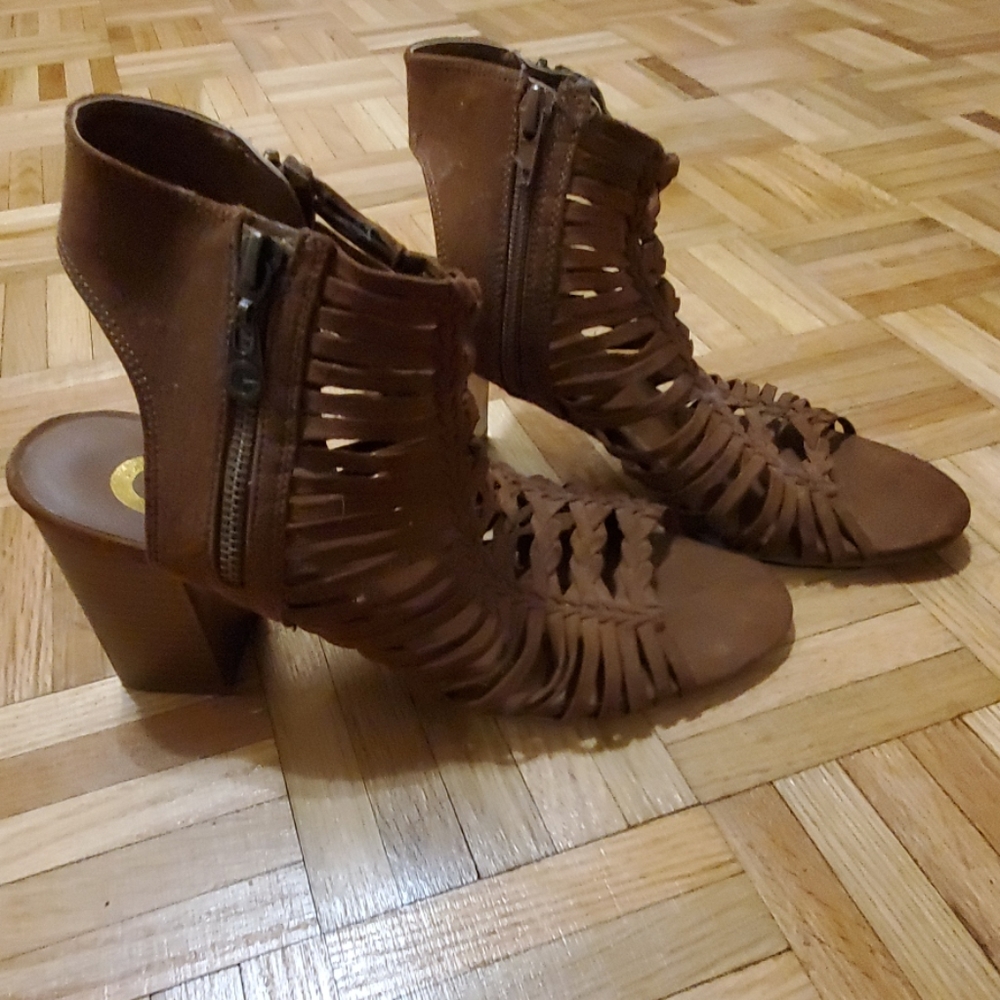 G by Guess Heels